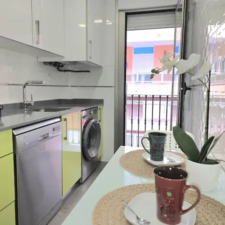 Acogedor - 3021 アパート *